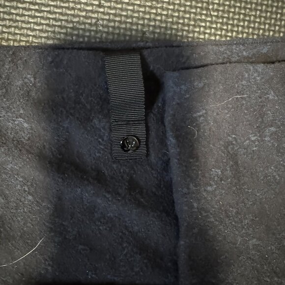 Lululemon Circle Scarf Blue and Black - Picture 2 of 2